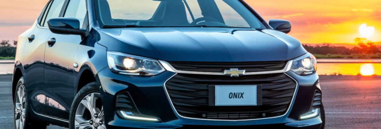 Nova geração do Chevrolet Prisma se chama Onix Plus e tem motor de 116 cv