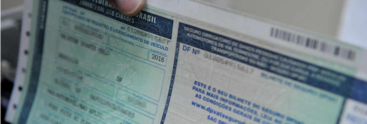 Brasil extingue documento de licenciamento do veículo em papel moeda